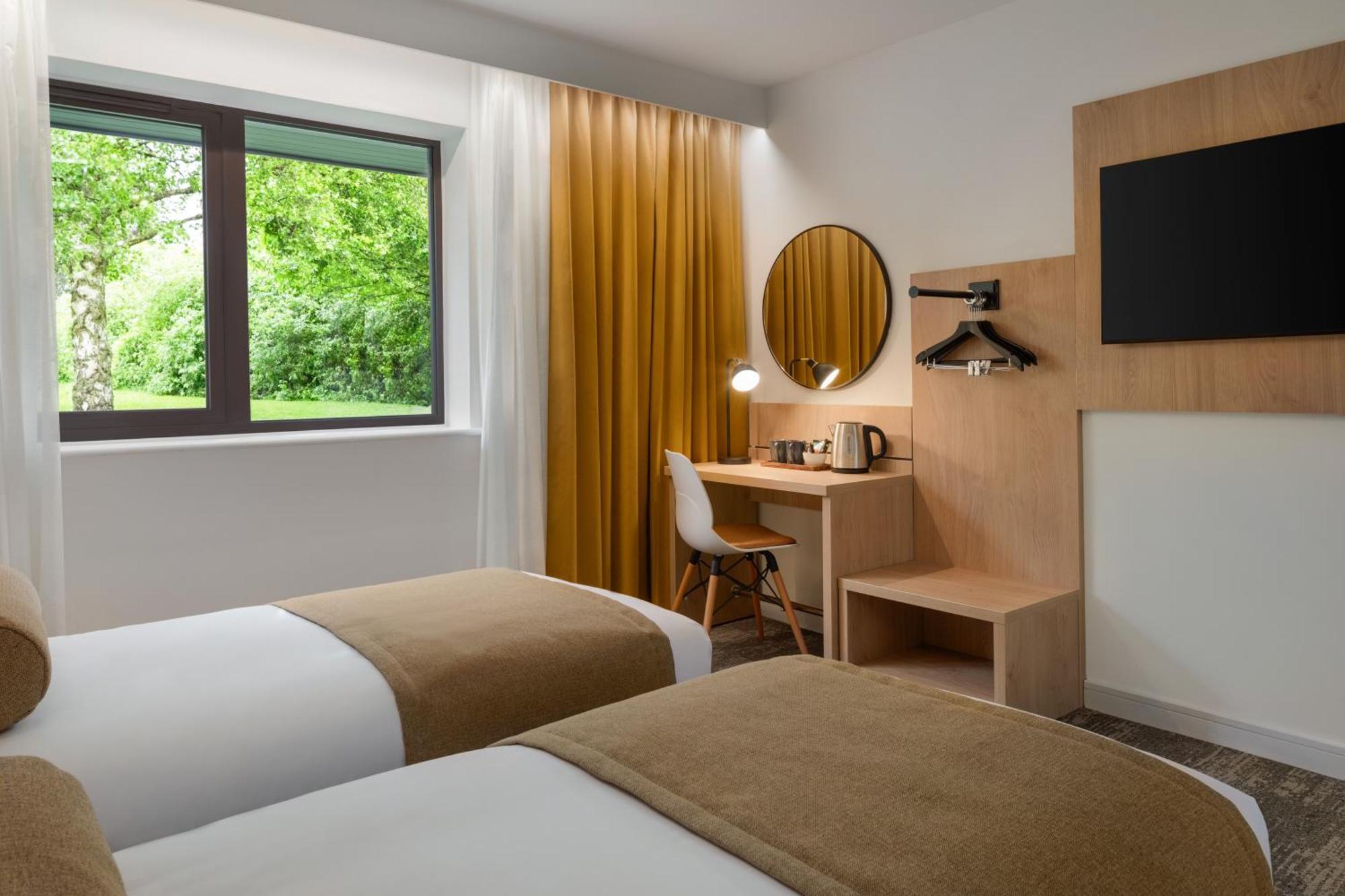 Hotel Super 8 By Wyndham Durham Esterno foto