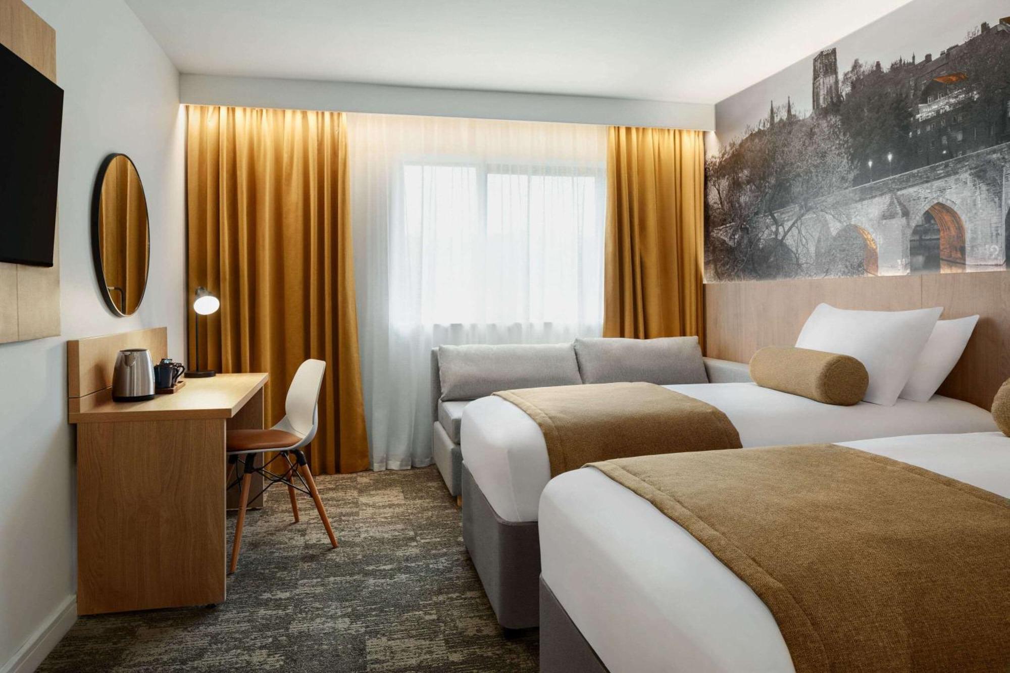 Hotel Super 8 By Wyndham Durham Esterno foto