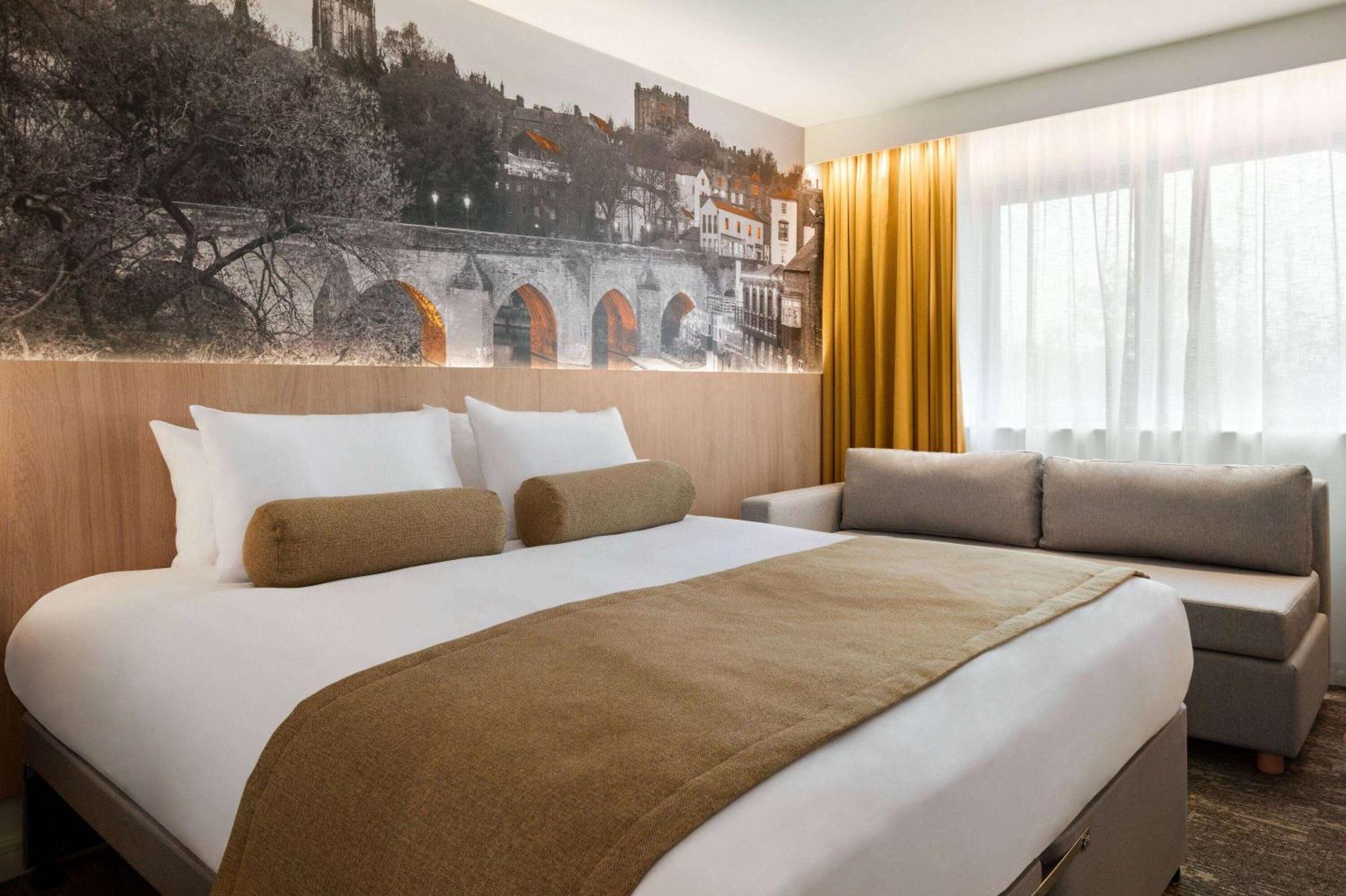 Hotel Super 8 By Wyndham Durham Esterno foto