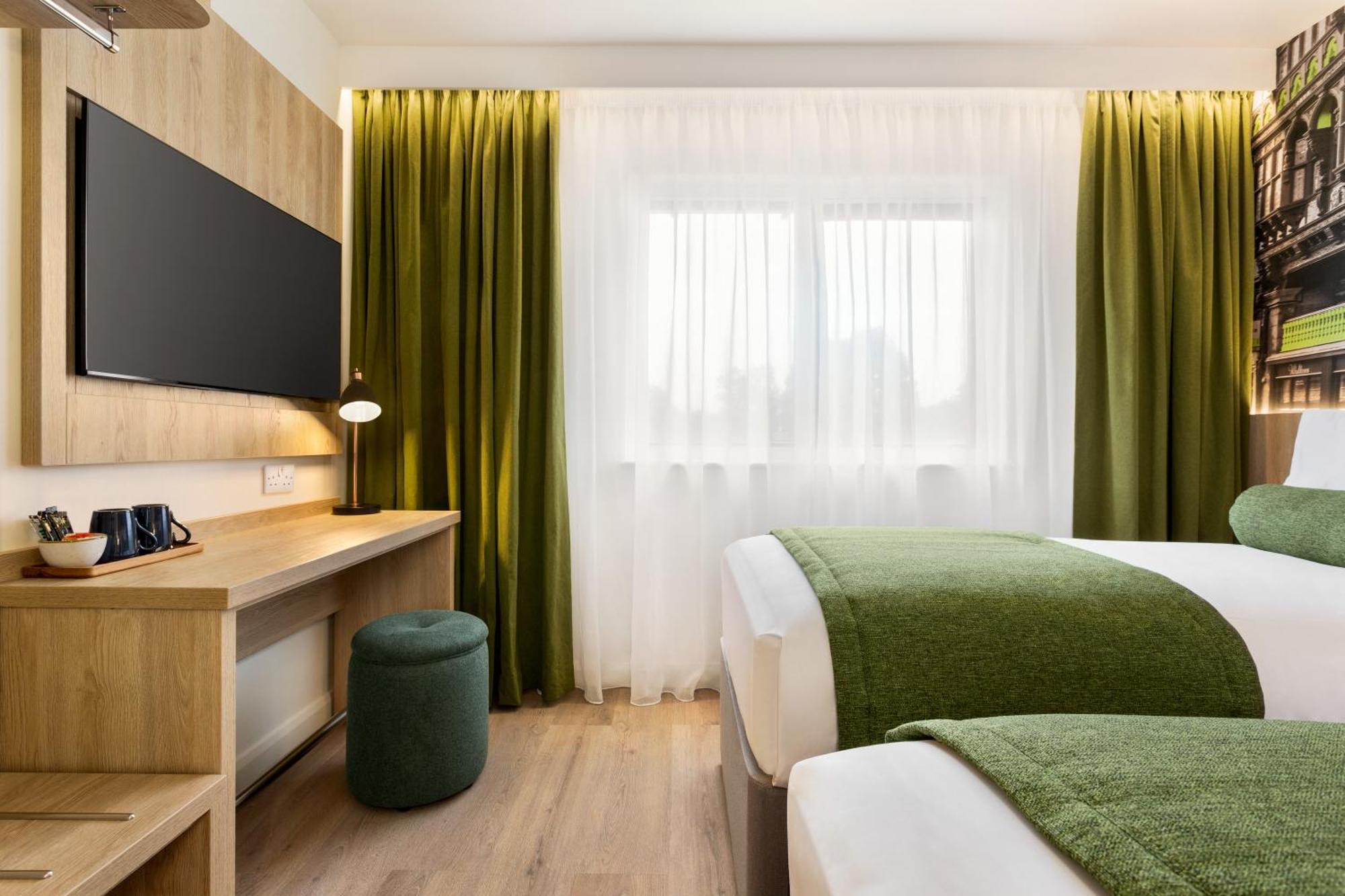 Hotel Super 8 By Wyndham Durham Esterno foto